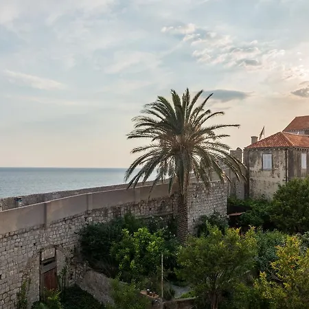 Apartment Daniela Old Town *