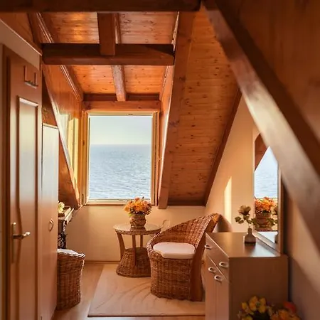 Daniela Old Town Apartment