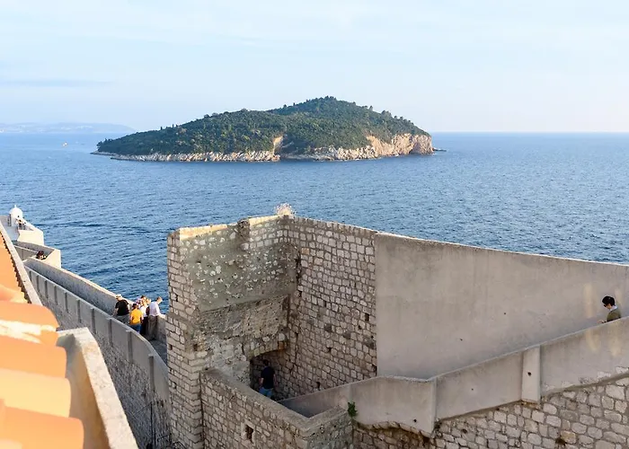 Daniela Old Town Appartement *